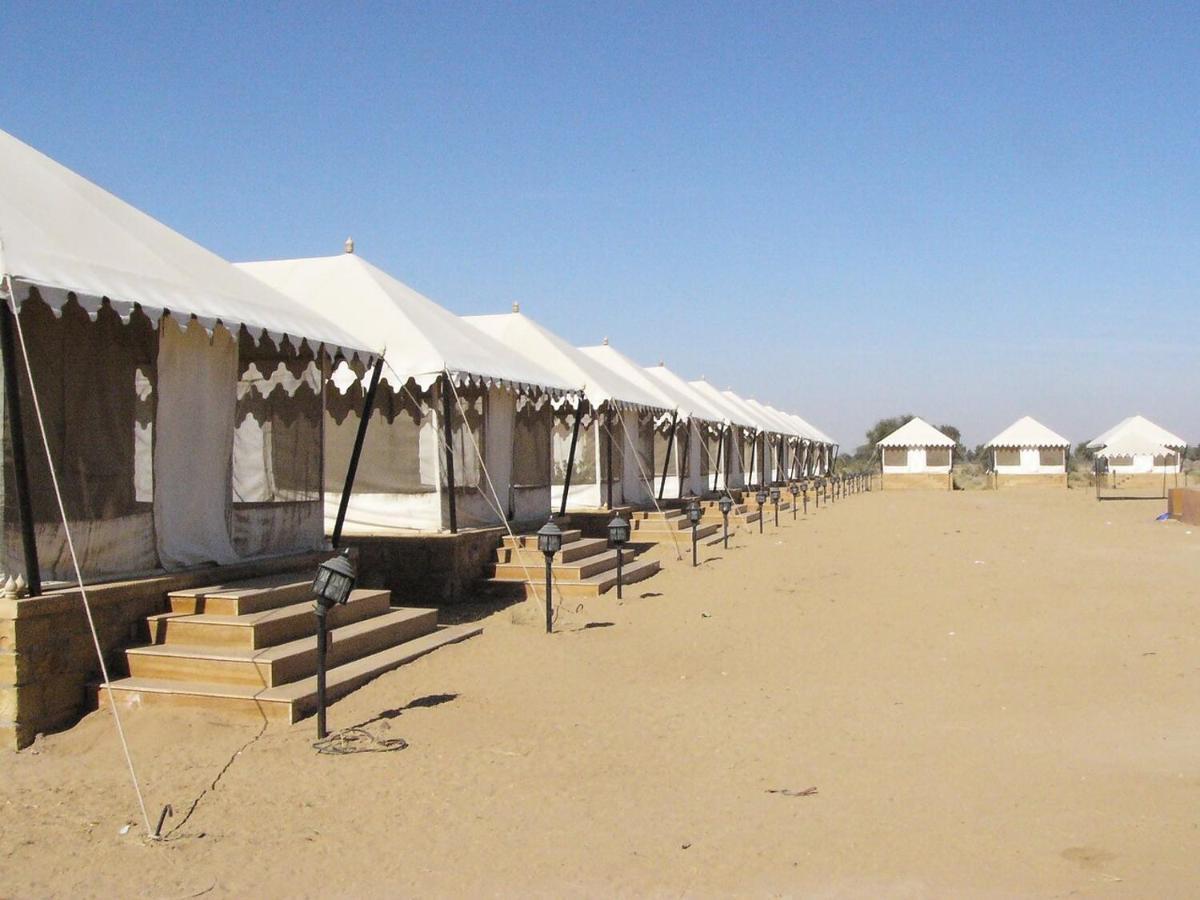 Golden Sandstone Hotel Desert Safari Camp Jaisalmer Dış mekan fotoğraf