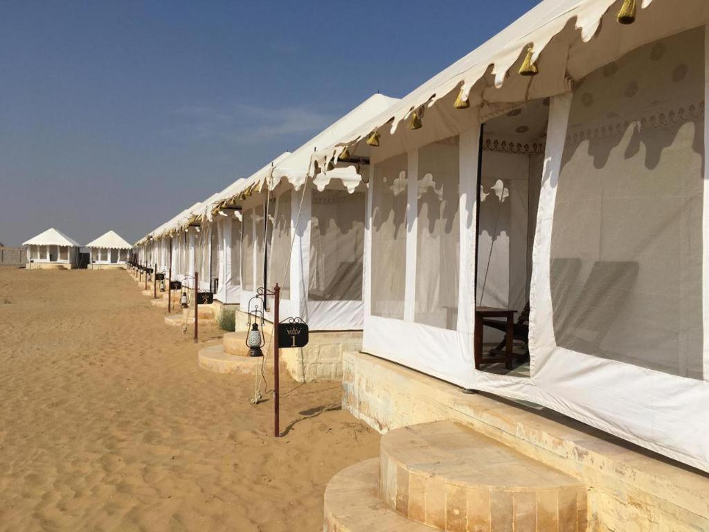 Golden Sandstone Hotel Desert Safari Camp Jaisalmer Dış mekan fotoğraf